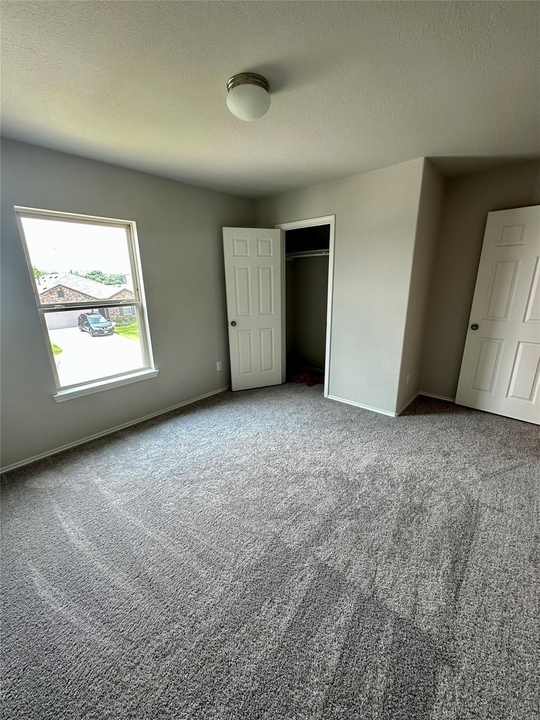 4231 Tulip Oak Drive - Photo 15