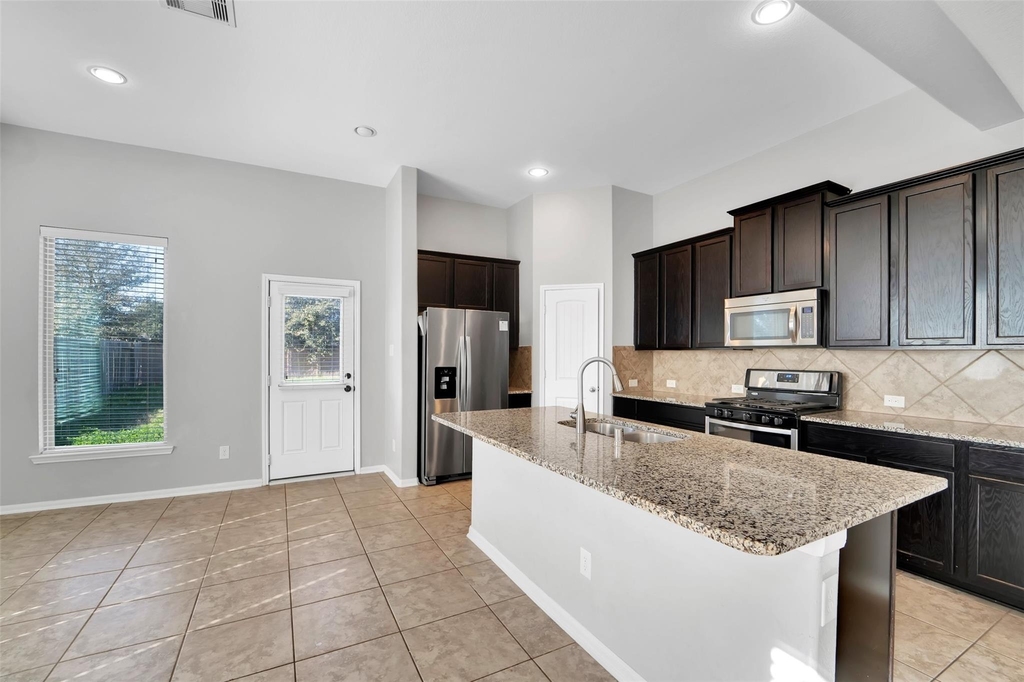 5407 Baronet Drive - Photo 9