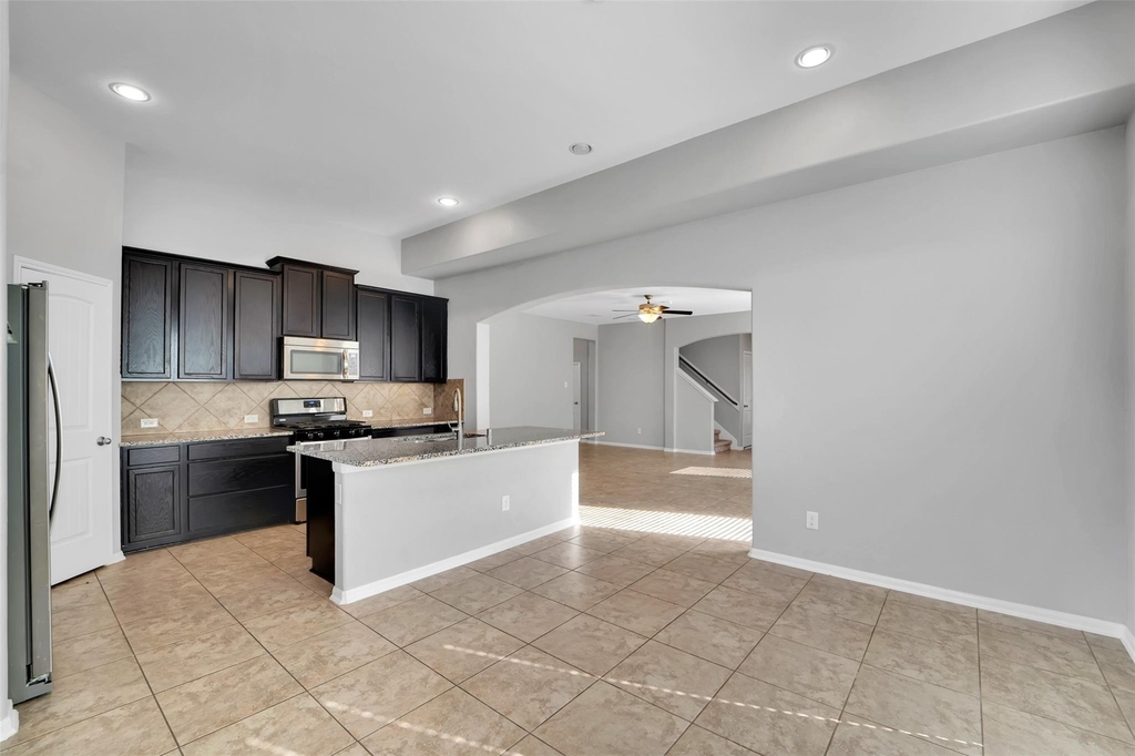 5407 Baronet Drive - Photo 11