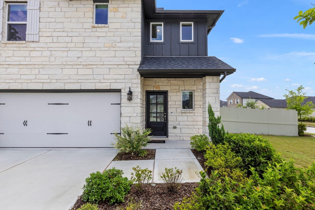 17415 Rosette Grass Drive - Photo 3