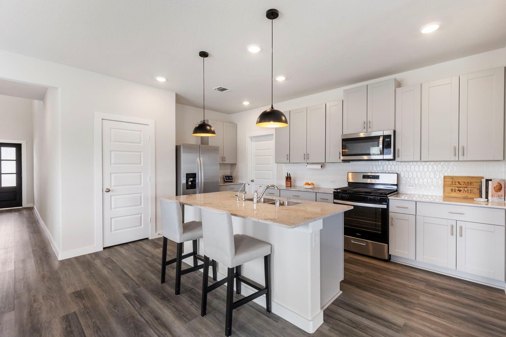 17415 Rosette Grass Drive - Photo 9