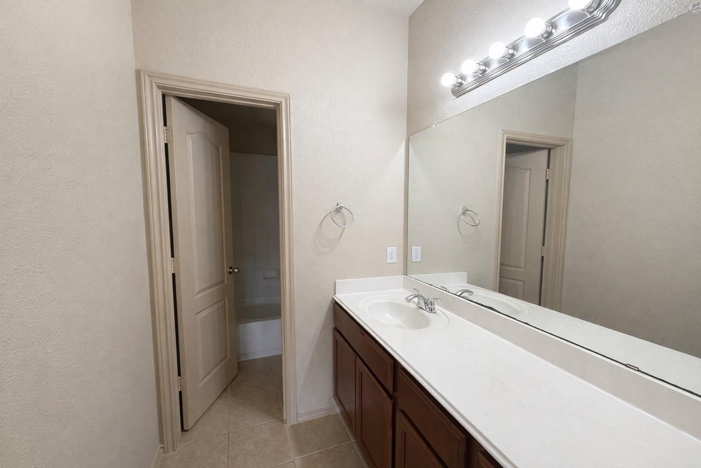 11922 Harristown Dr - Photo 24