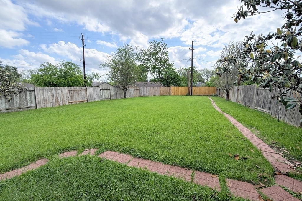 11922 Harristown Dr - Photo 28