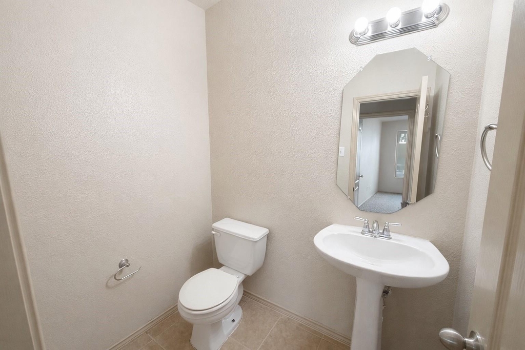 11922 Harristown Dr - Photo 17