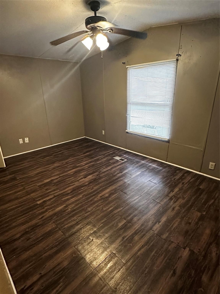 2021 N Battlebell Road - Photo 1
