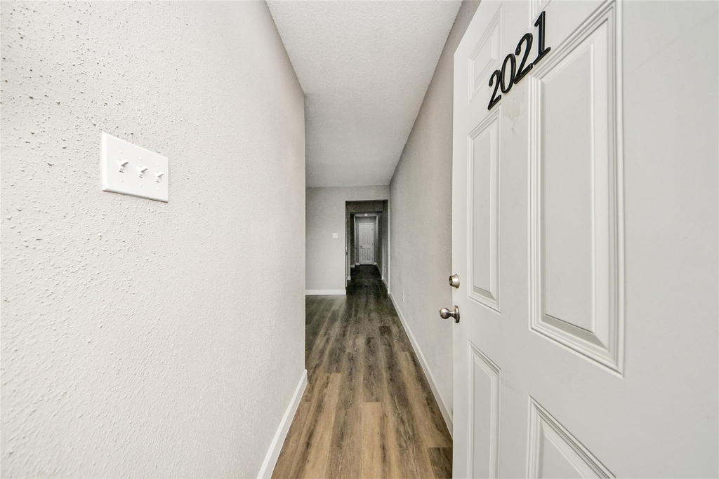 781 Country Place Drive - Photo 3