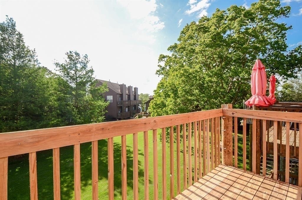737 Davis Road - Photo 6