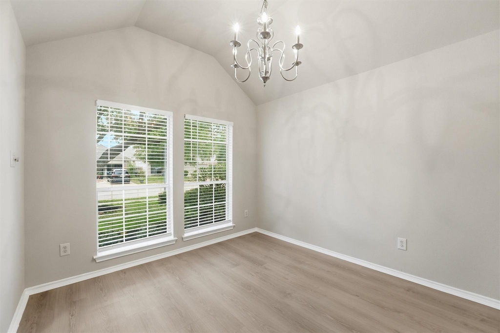 20931 Hamlet Ridge Lane - Photo 4