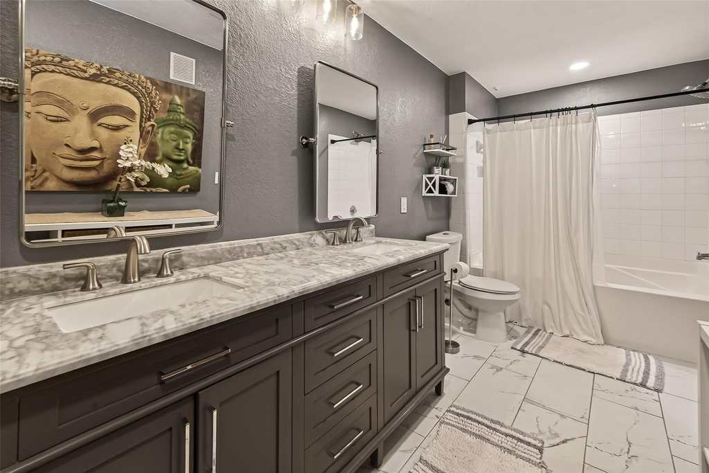 7575 Kirby Drive - Photo 8