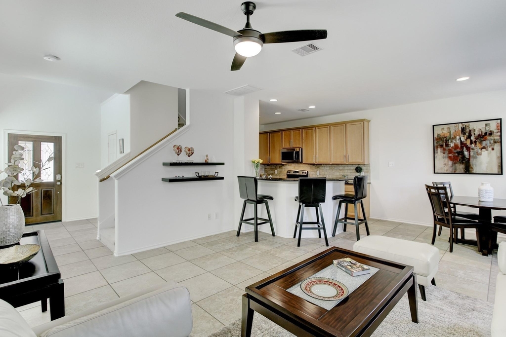 6423 Calgary Woods Lane - Photo 11
