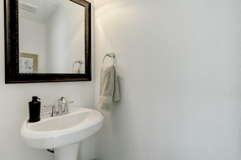 6423 Calgary Woods Lane - Photo 3