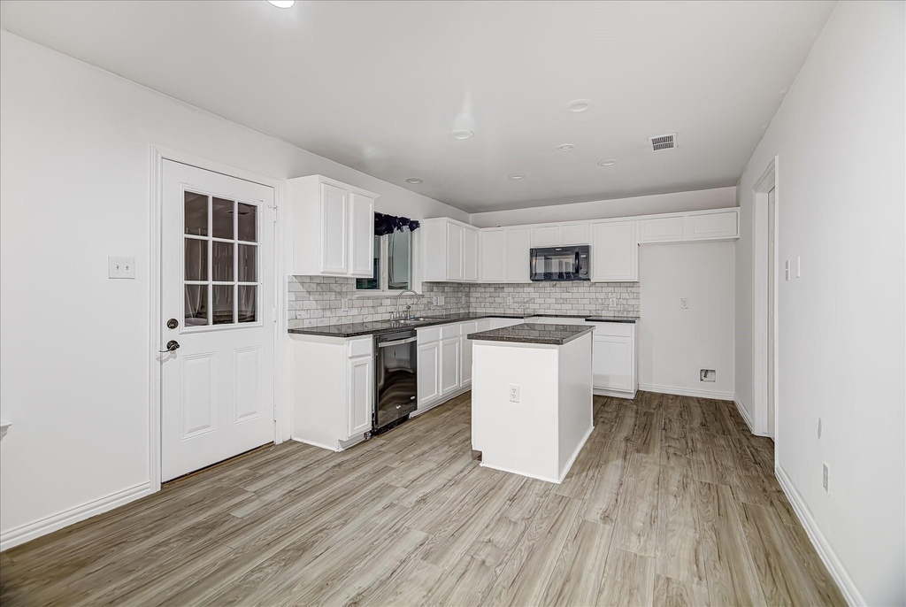 3107 Rendezvous Court - Photo 10