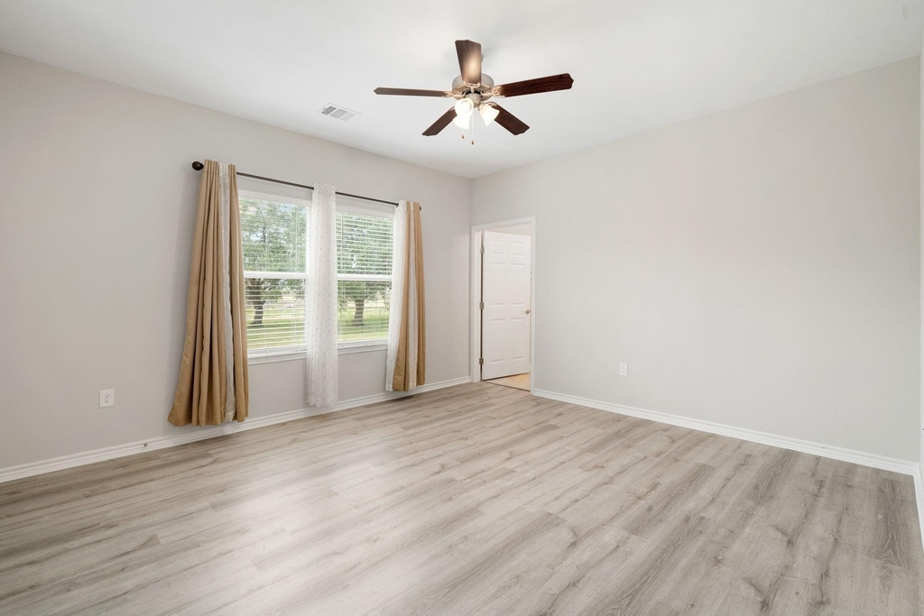 6927 David Street - Photo 14
