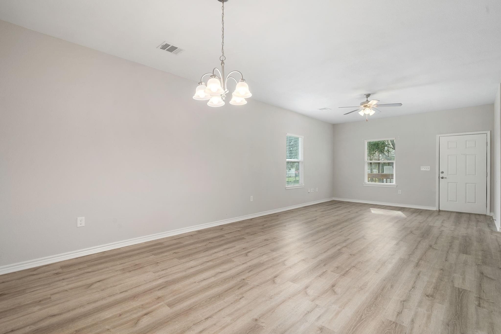 6927 David Street - Photo 7