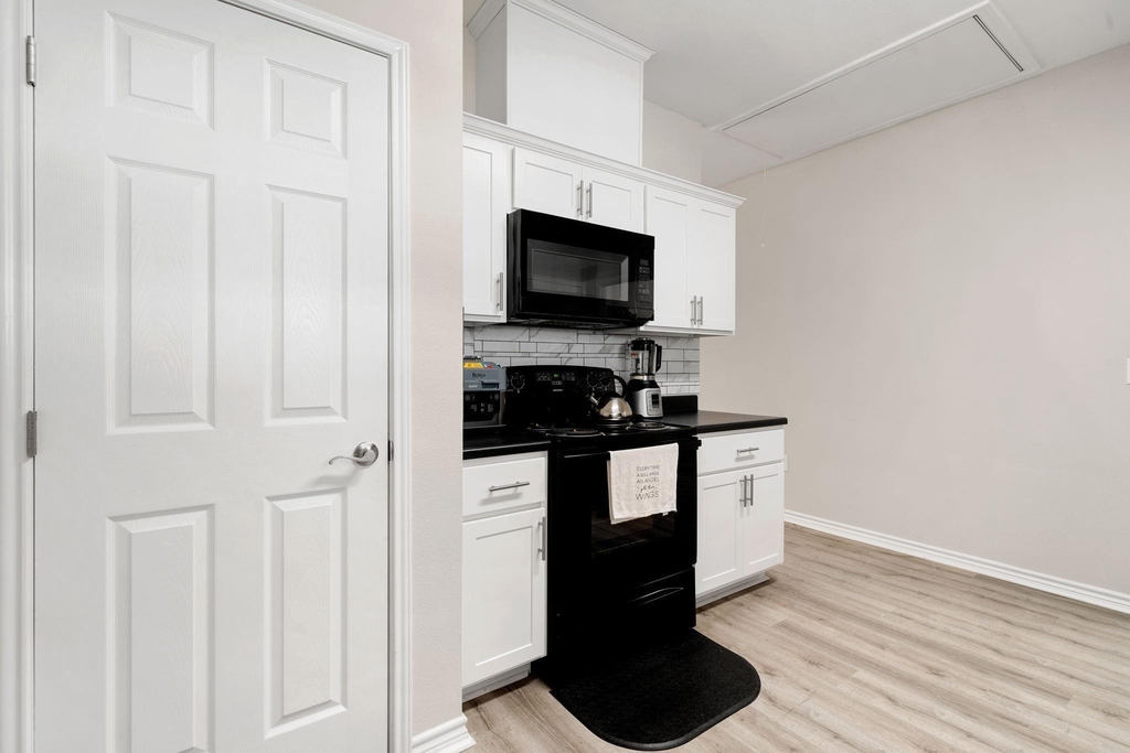 6927 David Street - Photo 12