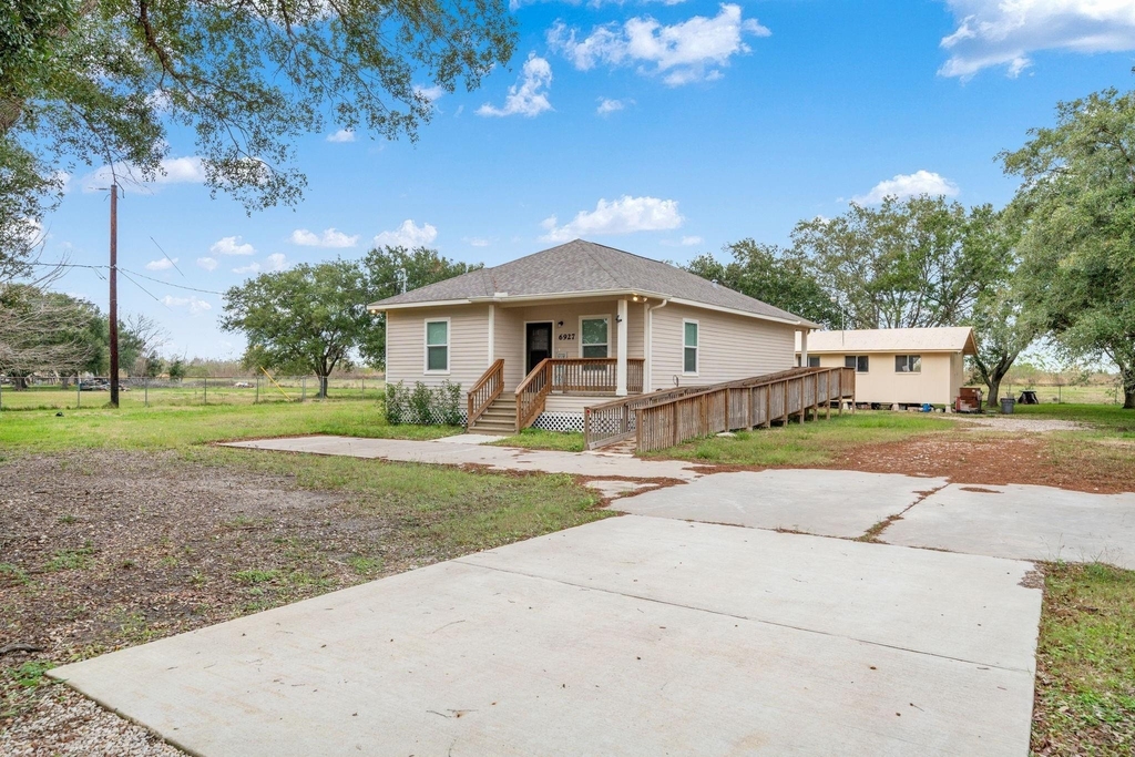 6927 David Street - Photo 2