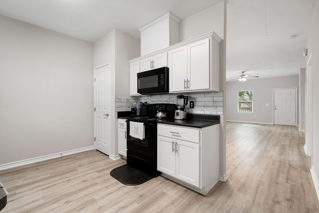 6927 David Street - Photo 11