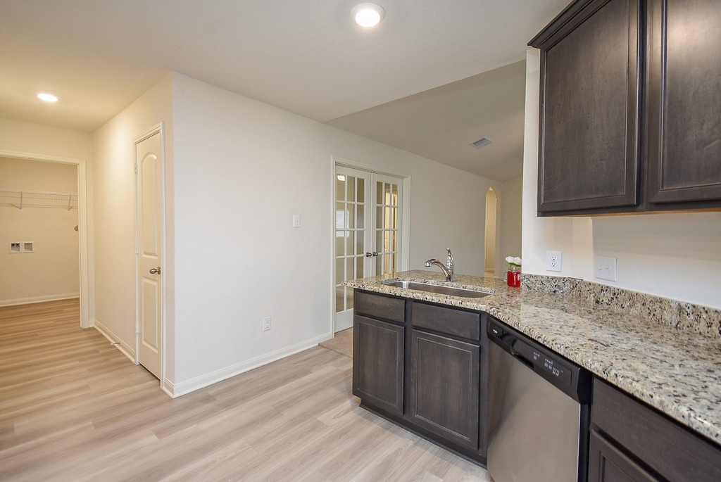 405 Texas Olive Drive - Photo 14