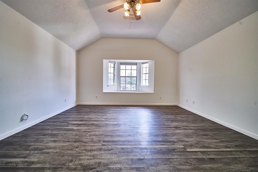 11011 Landsbury Court - Photo 20