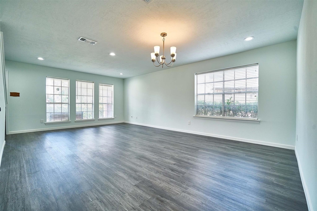 11011 Landsbury Court - Photo 7