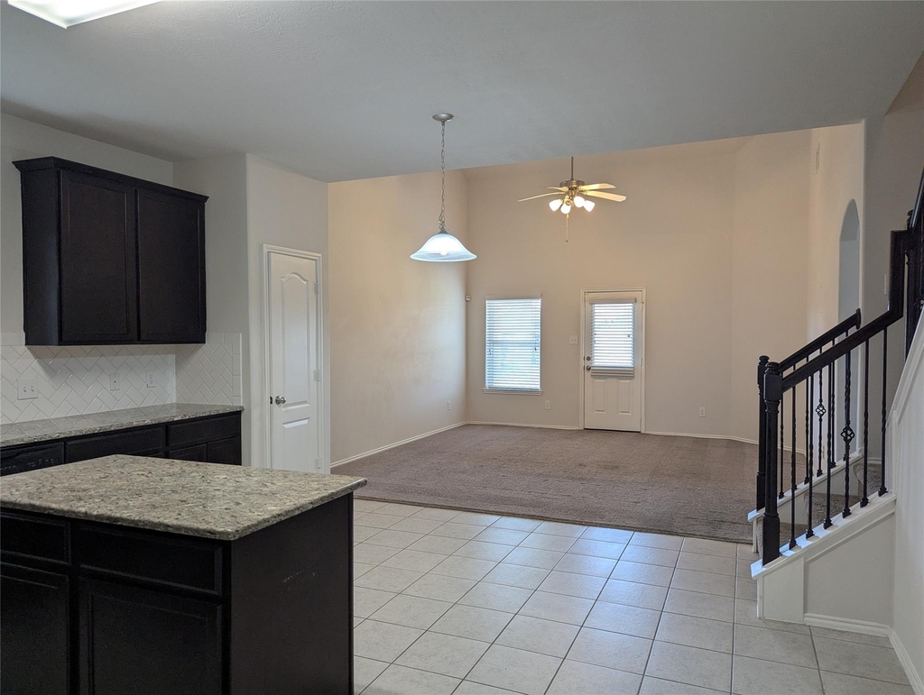 13319 Lansdown Street - Photo 4