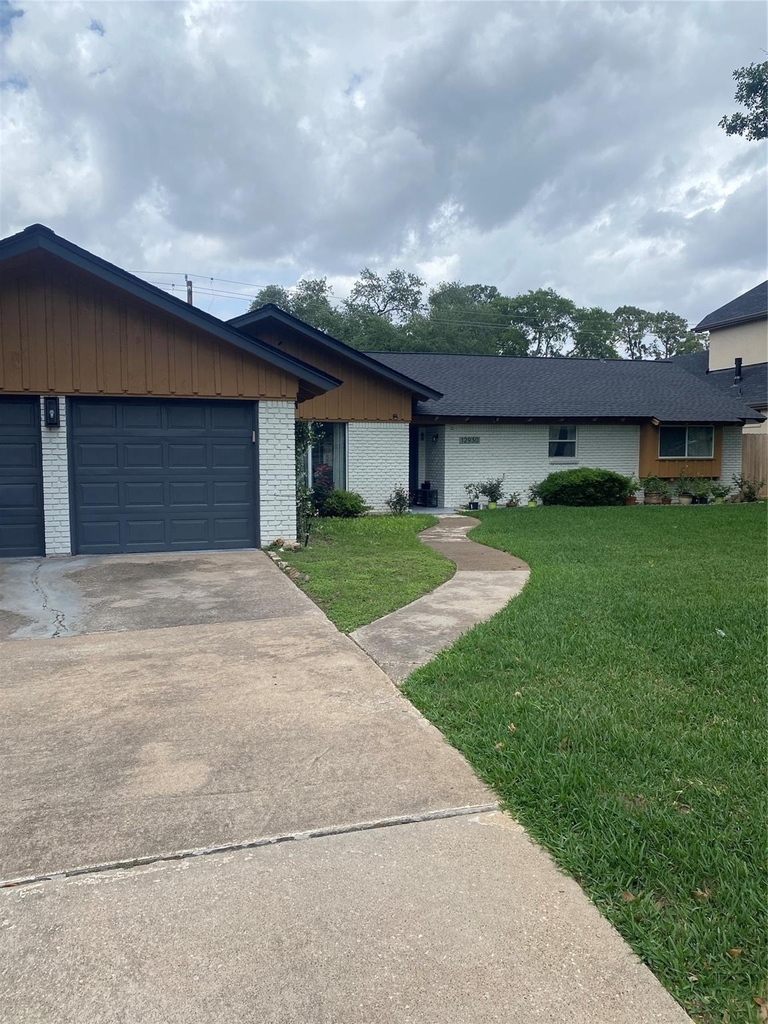 12930 Kimberley Lane - Photo 1
