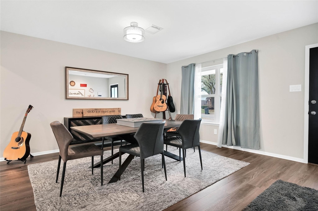 143 Bluebonnet Street - Photo 4
