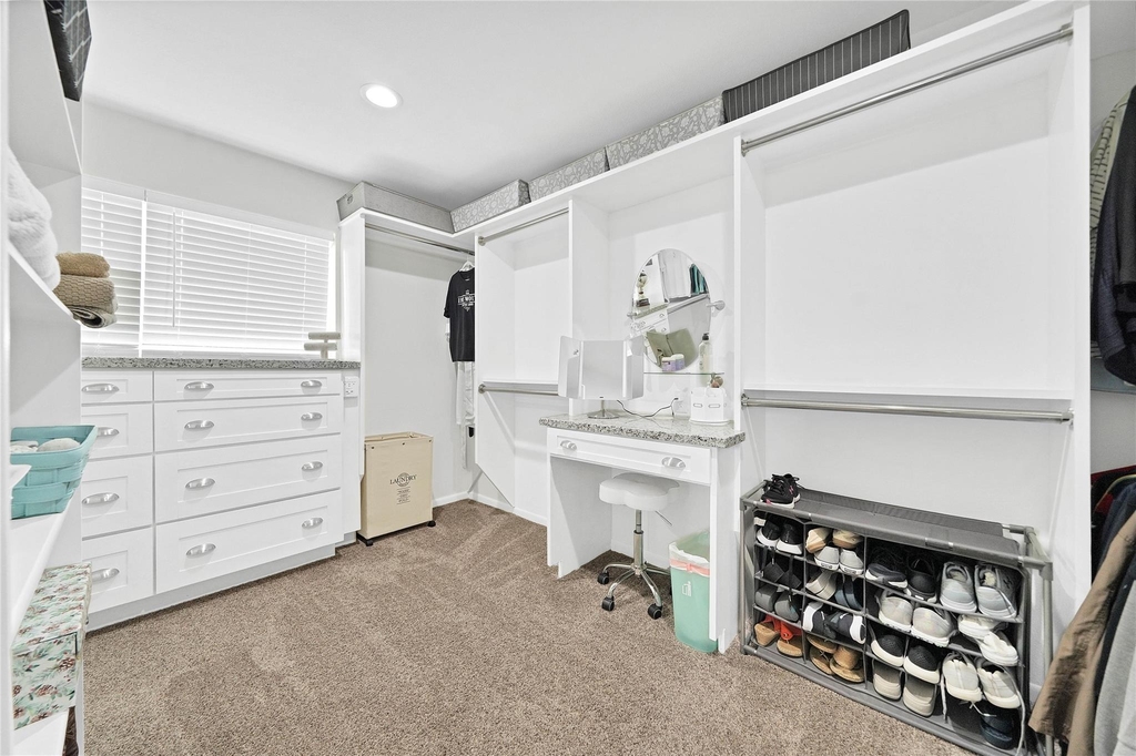143 Bluebonnet Street - Photo 24
