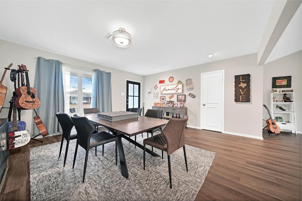 143 Bluebonnet Street - Photo 5