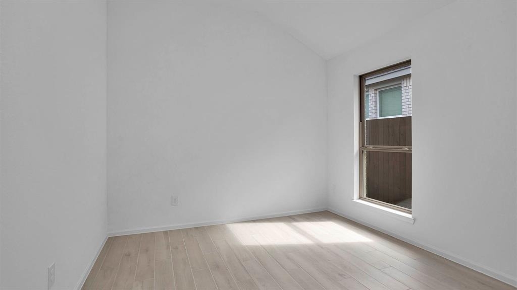 2910 Starling Drive - Photo 9