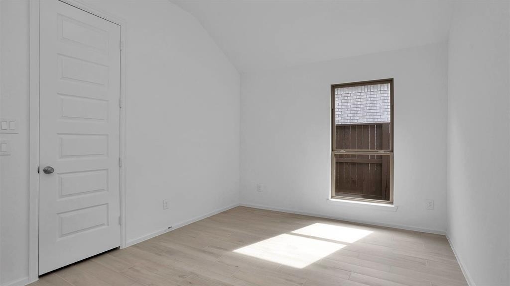 2910 Starling Drive - Photo 12