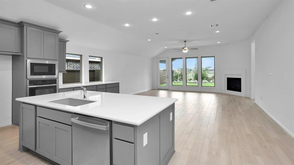 2910 Starling Drive - Photo 3