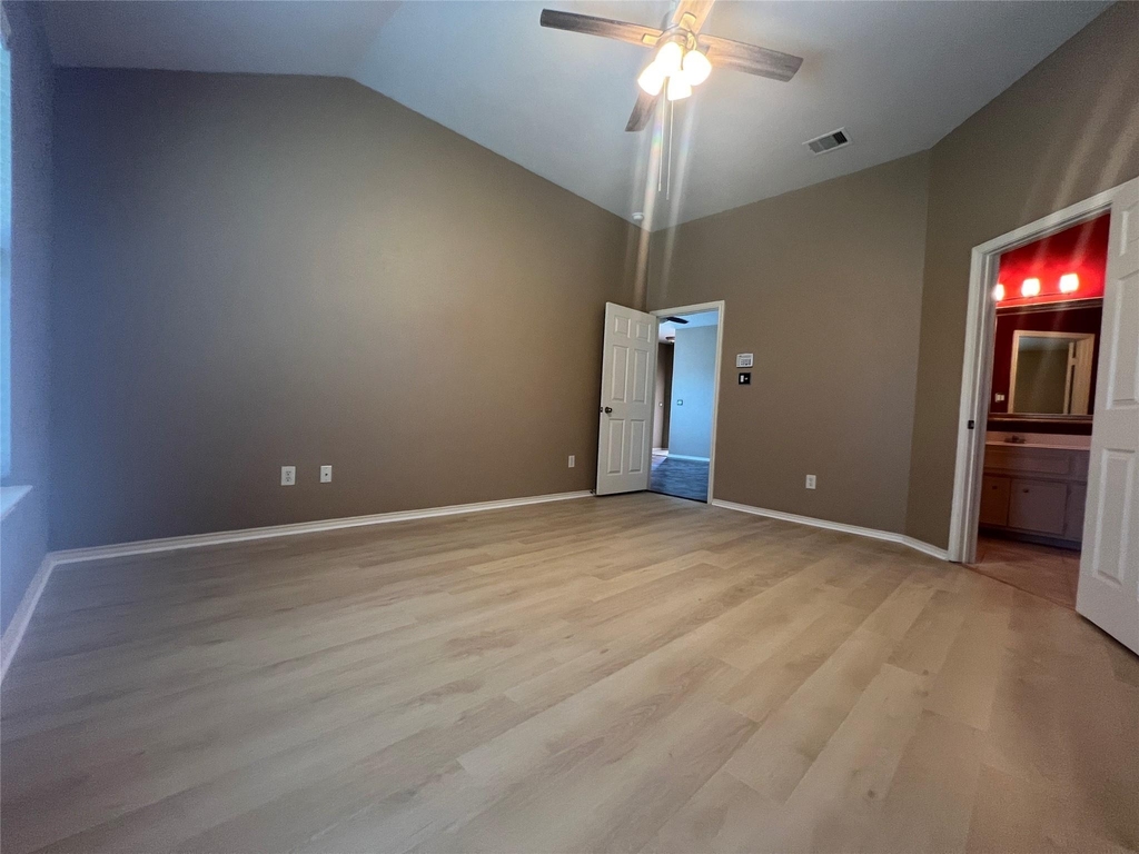 2123 Castle Gardens Lane - Photo 14