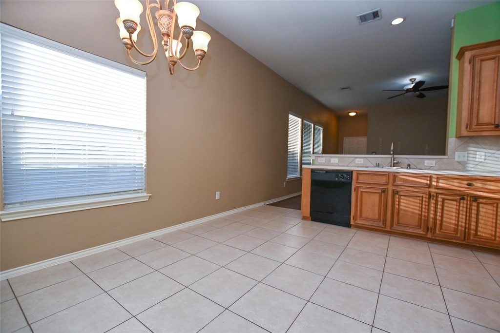 2123 Castle Gardens Lane - Photo 11