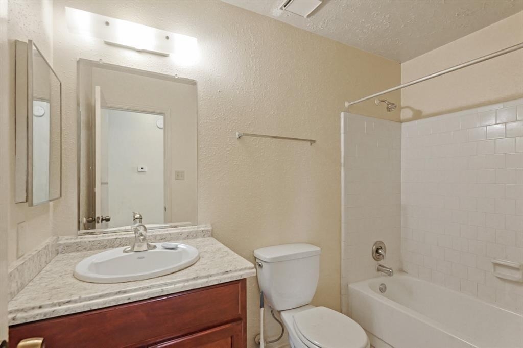 8731 Croteau Drive - Photo 17