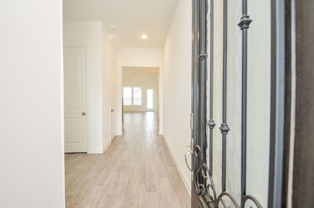 3811 Hermitage Drive - Photo 11