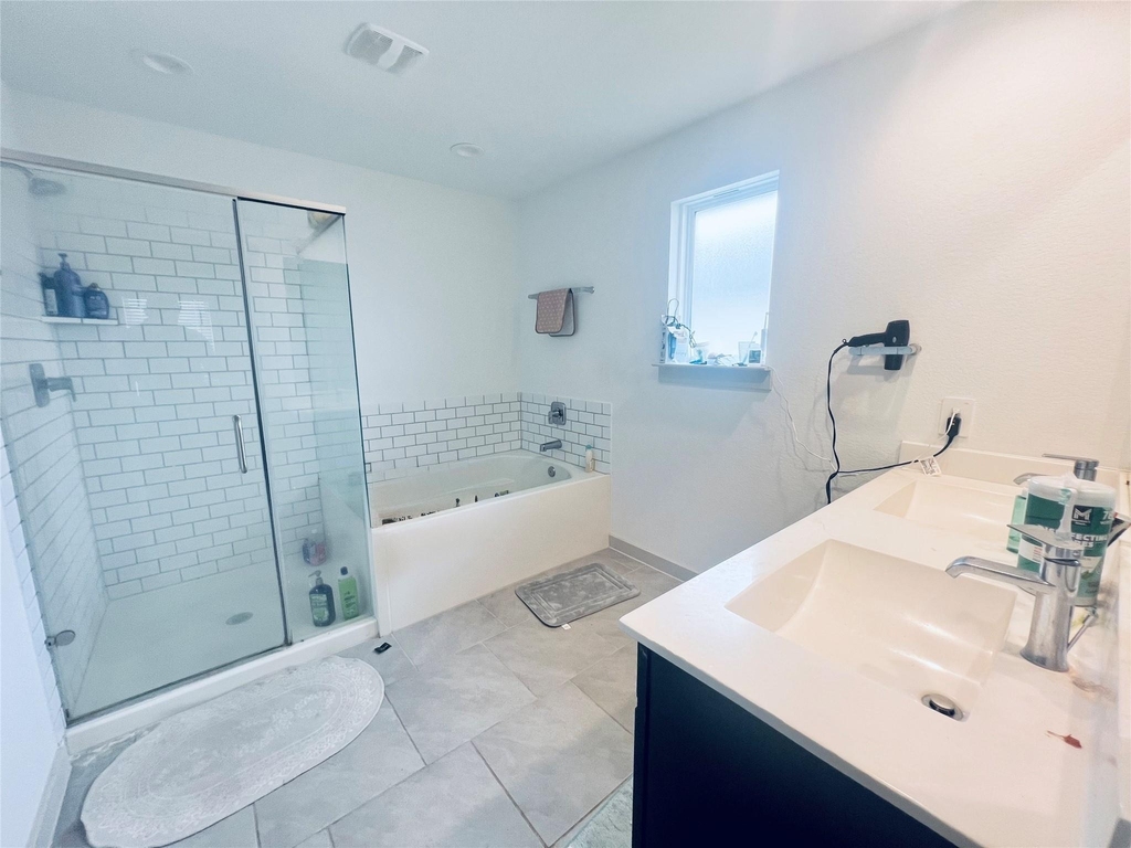 28926 Yukon River Court - Photo 8