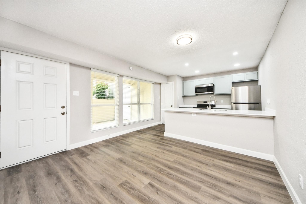 781 Country Place Drive - Photo 14
