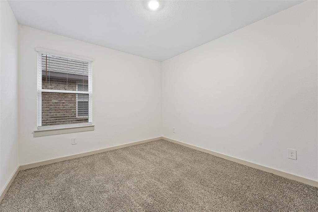 7815 Elm Birch - Photo 4
