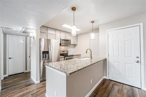 2822 S Bartell Drive - Photo 0