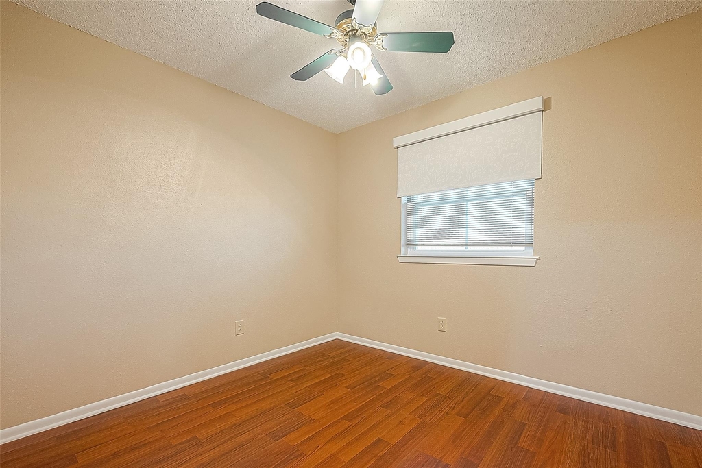 3231 E Heatherock Circle - Photo 19