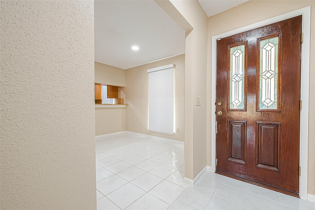 3231 E Heatherock Circle - Photo 5