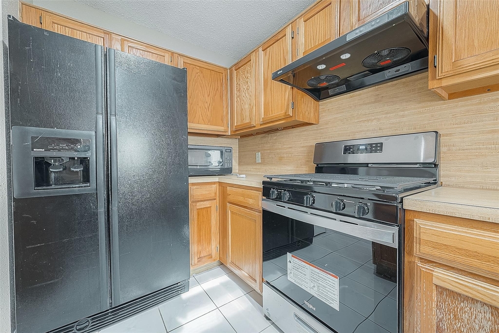 3231 E Heatherock Circle - Photo 14