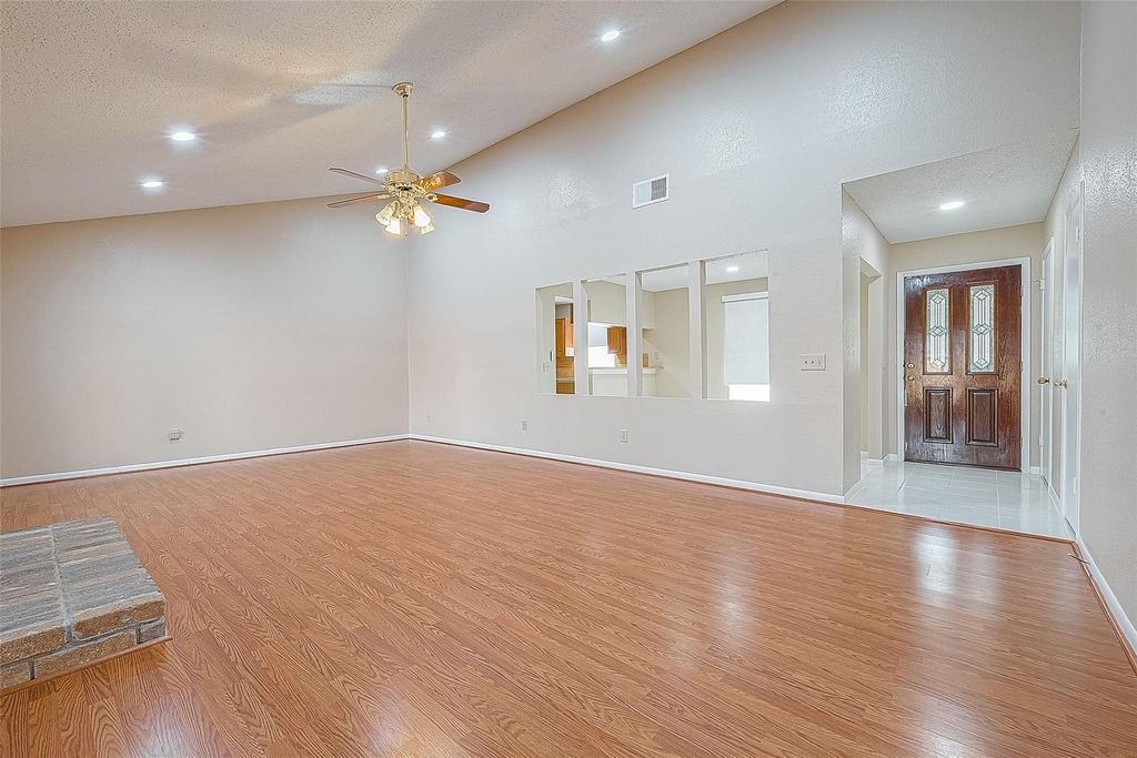 3231 E Heatherock Circle - Photo 7