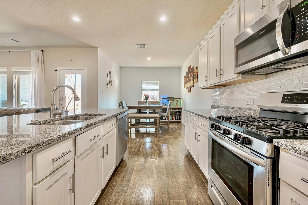 4110 Rapallo Ct - Photo 7