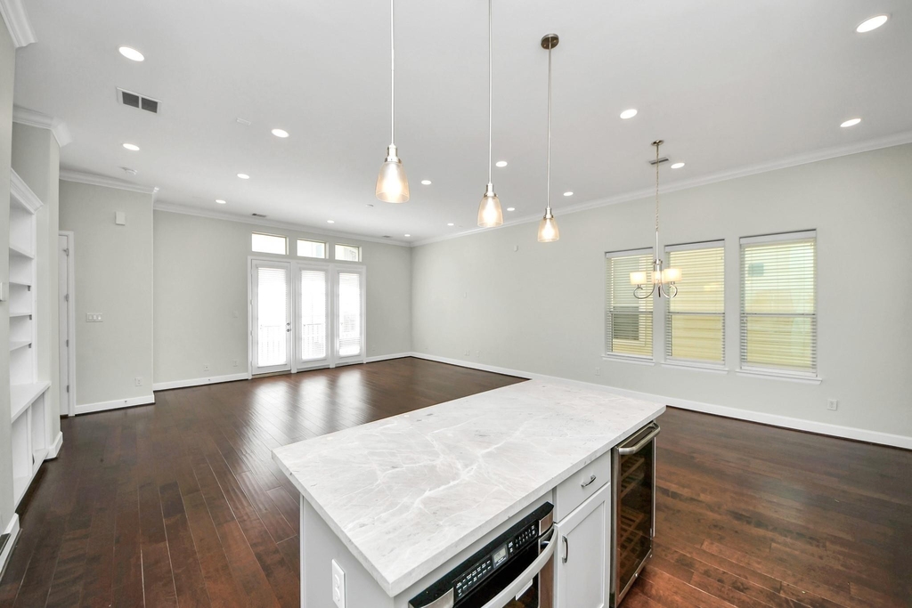 1716 Stuart Street - Photo 18