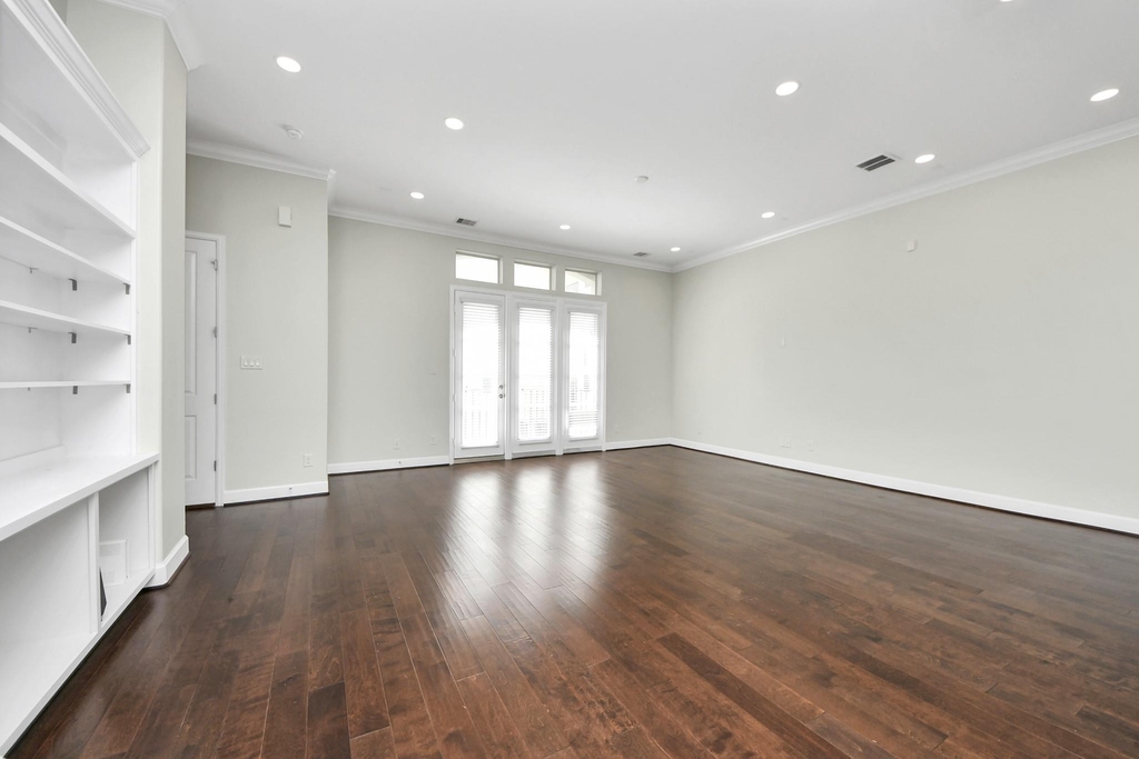 1716 Stuart Street - Photo 11