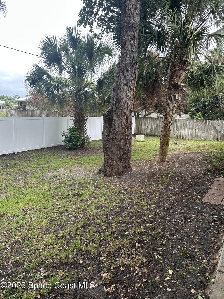 632 Bayfront Terrace - Photo 2