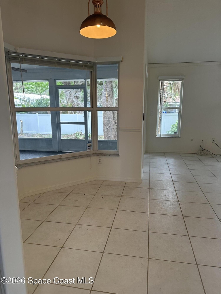 632 Bayfront Terrace - Photo 9