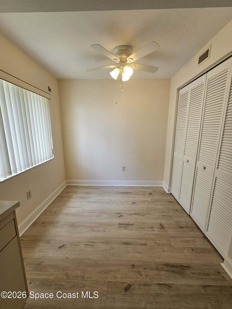 250 S Sykes Creek Parkway - Photo 16